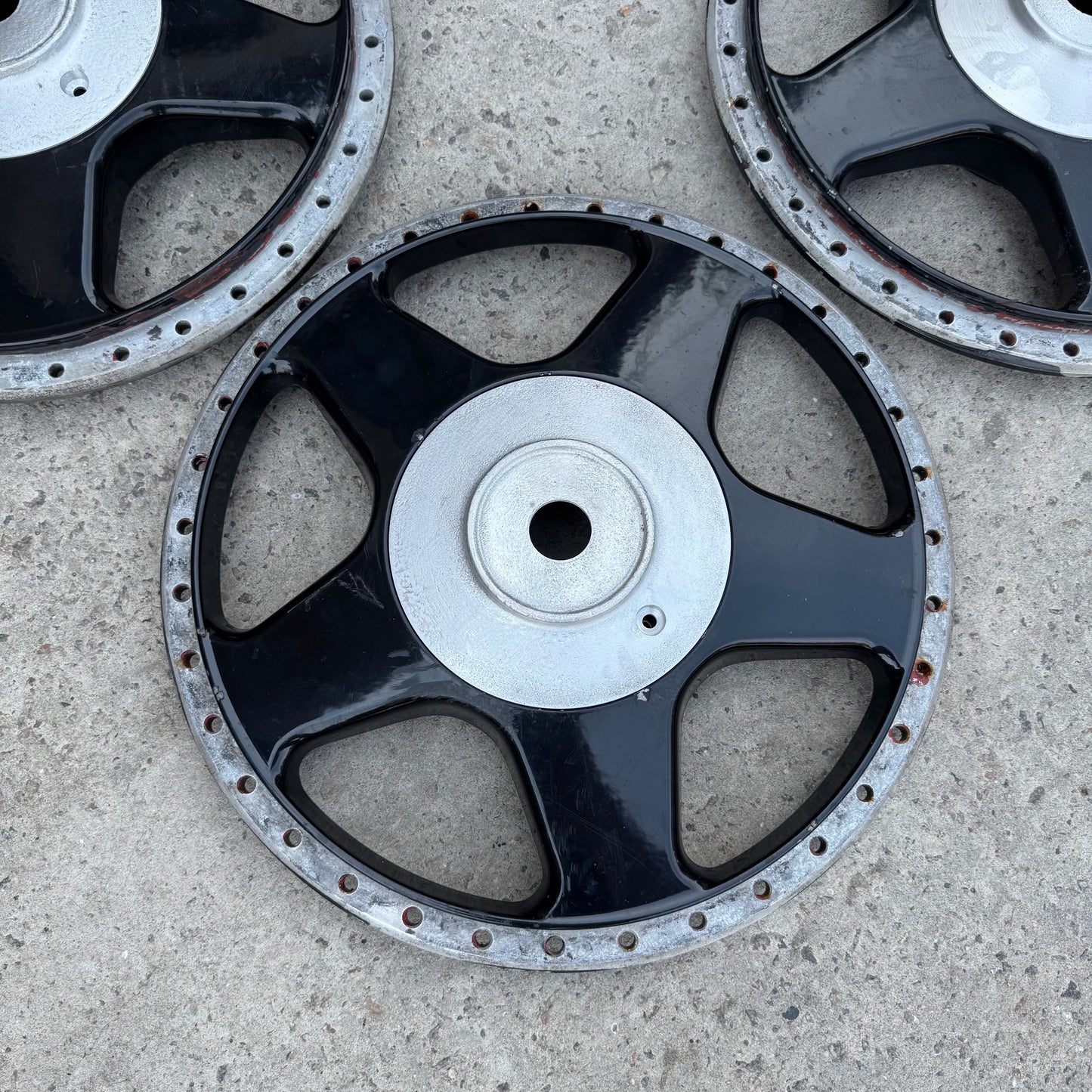 Oz Futura - 17” | 5x120.65