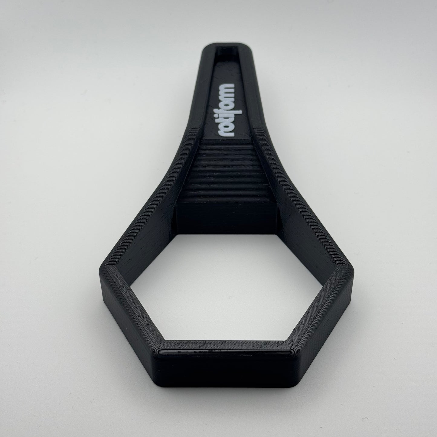 Rotiform wrench tool