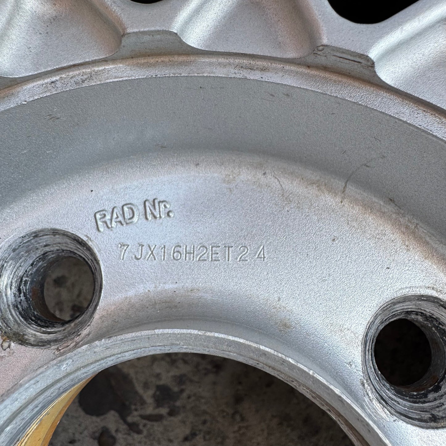 BBS RS 039 - 16” | 4x114.3