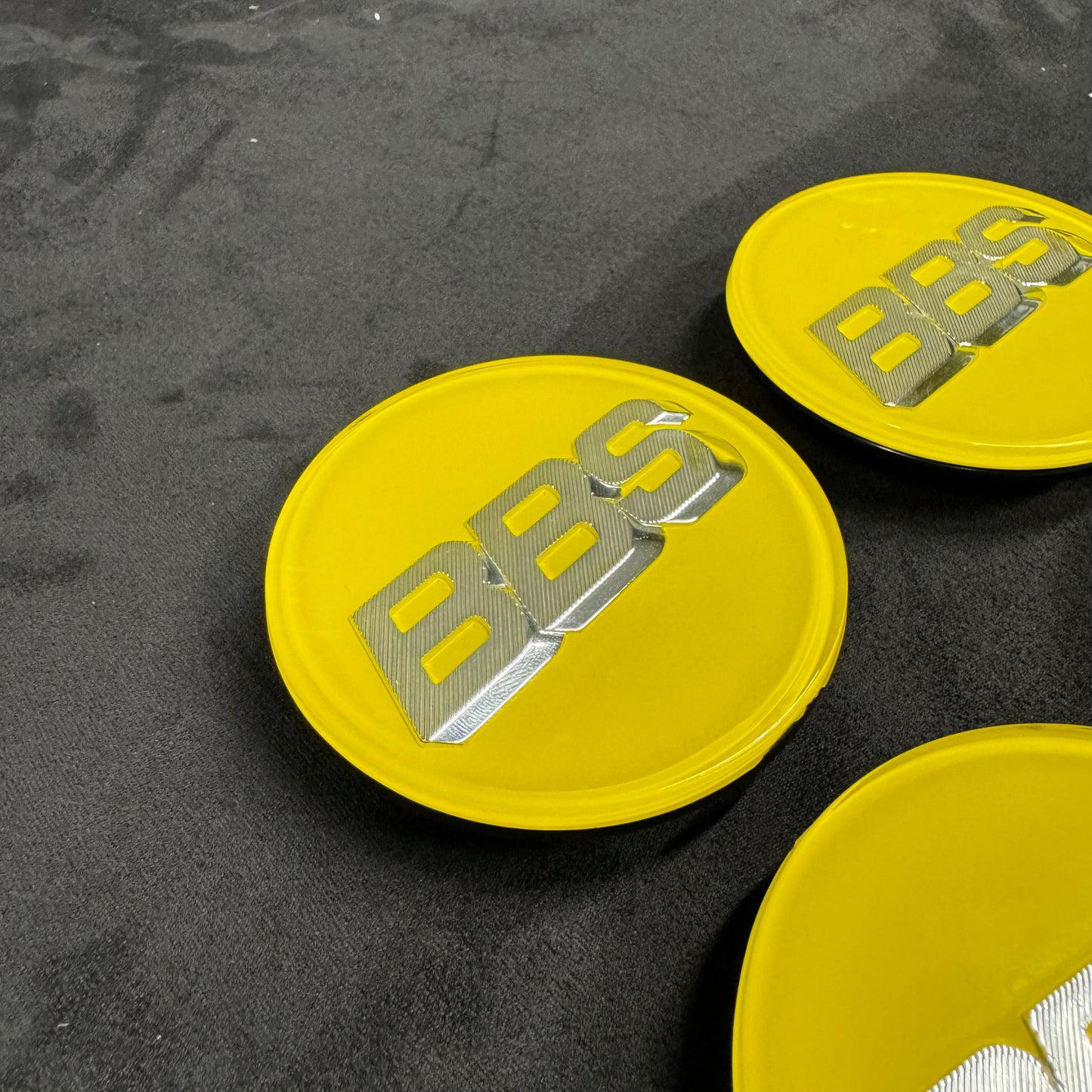 BBS RS LM rz center caps logos 3d 70mm yellow silver 09.24.030 set of 4