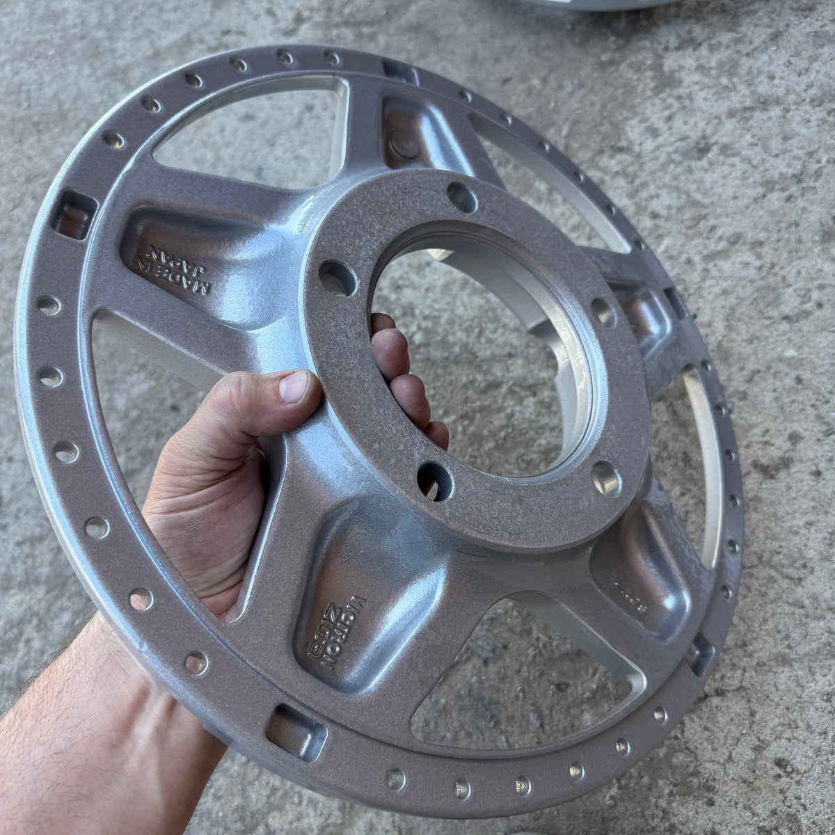 Jaos Victron Ziga - 16” | 5x150
