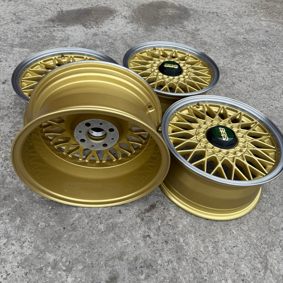 BMW e30 style 5 - 15” | 4x100